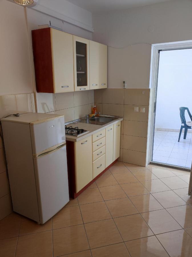 Apartments Katica Metajna Exterior foto